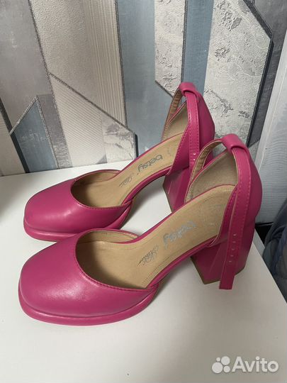 Туфли женские 37 размер