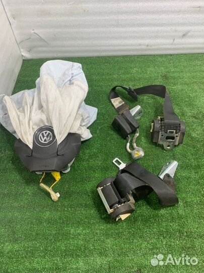 Безопасность Volkswagen Golf хетчбэк 1.6 102 Л.С