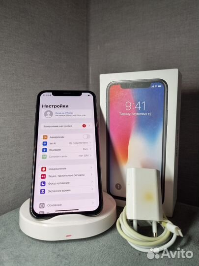 iPhone X, 64 ГБ