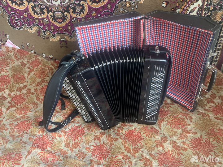Баян тульский цельнопланочный