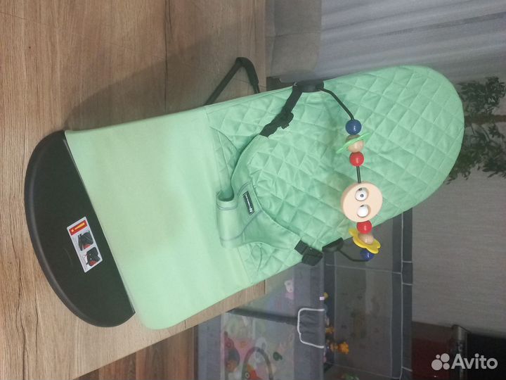 Шезлонг для новорожденных бу