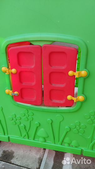 Детский игровой пластиковый домик