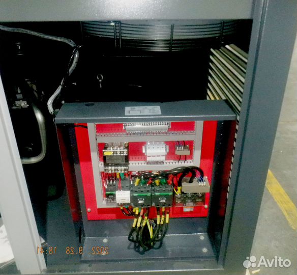 Компрессор винтовой 5,5 кВт, 10 Бар, 600 л/мин