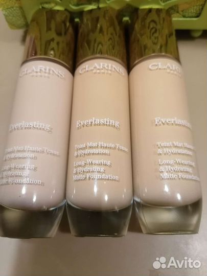 Крем тональный Clarins