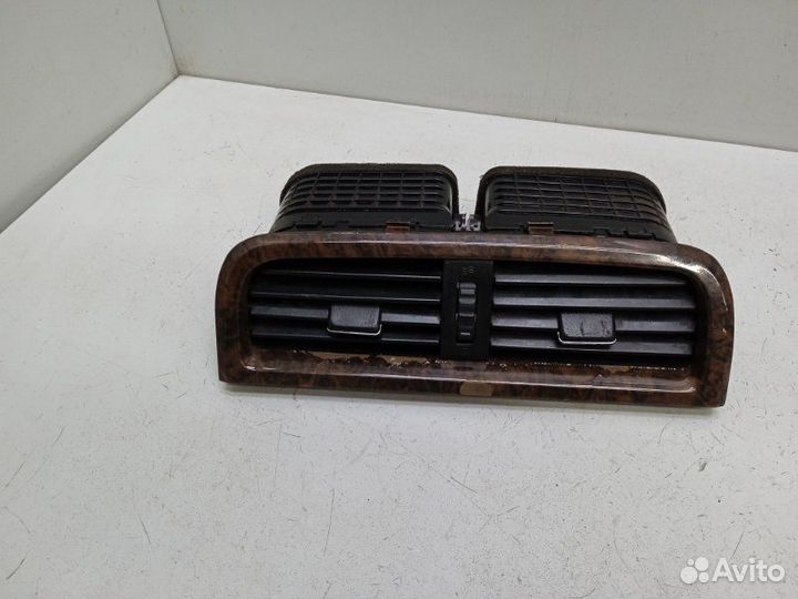 Дефлектор торпедо центральный Hyundai Xg 3.0 2001