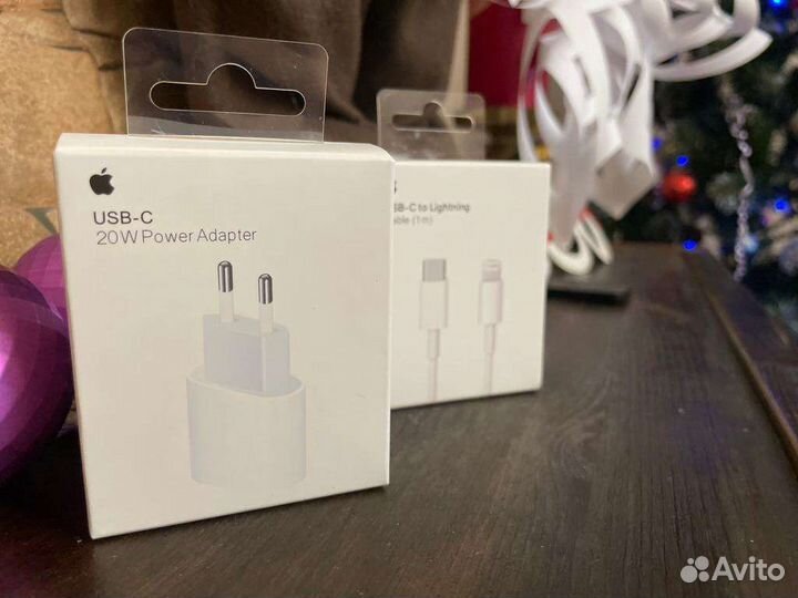Блок быстрой зарядки iPhone type 20w
