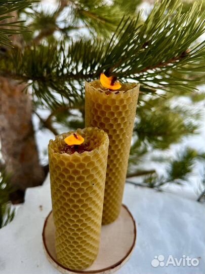 Подарок на 8 марта / набор свечей из 2 штук