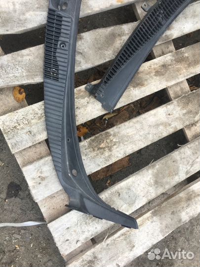 Лада Калина жабо дворников