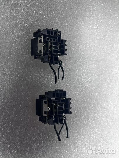 Фиксатор лампы форд фокус 3