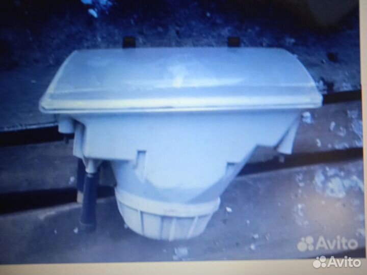 Фара не иж 2126