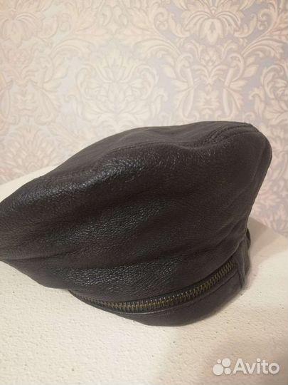 Берет кожаный темнокоричневый