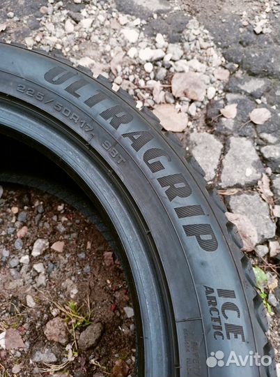 Goodyear Ultragrip Ice Arctic 225/50 R17