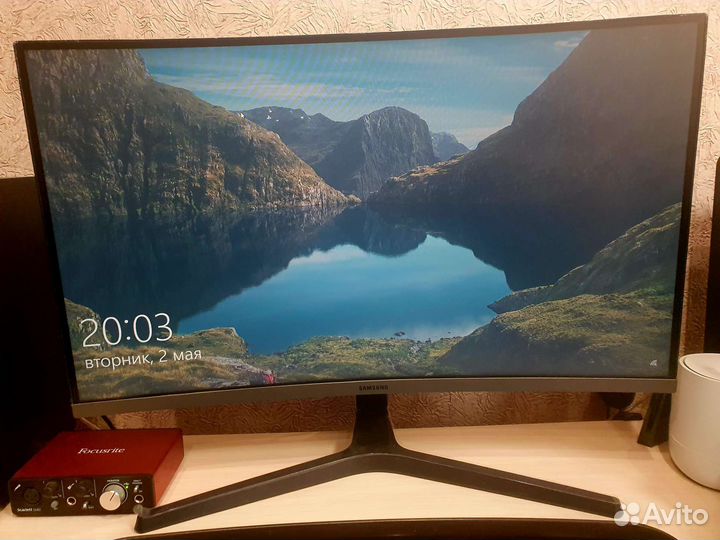 Samsung C27R500FHI