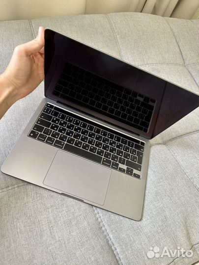 Apple MacBook Pro 13 Model A2338