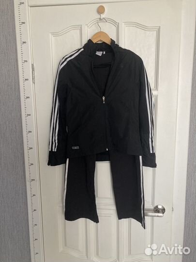 Спортивный костюм женский 42 44 adidas