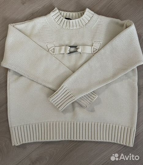 Свитер Yuliawave