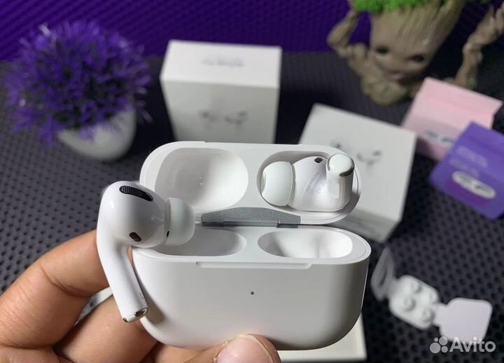 AirPods Pro - Новые беспроводные наушники