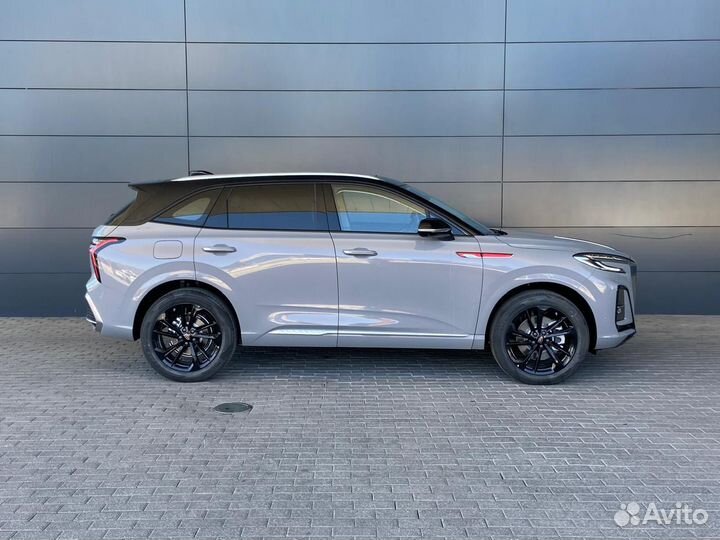 Hongqi HS3 2.0 AT, 2024