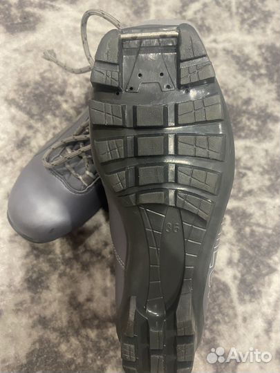 Ботинки лыжные детские