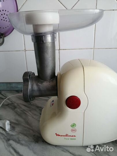 Мясорубка электрическая moulinex
