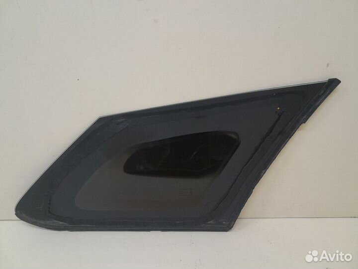 Стекло кузовное глухое левое LADA Vesta 2015