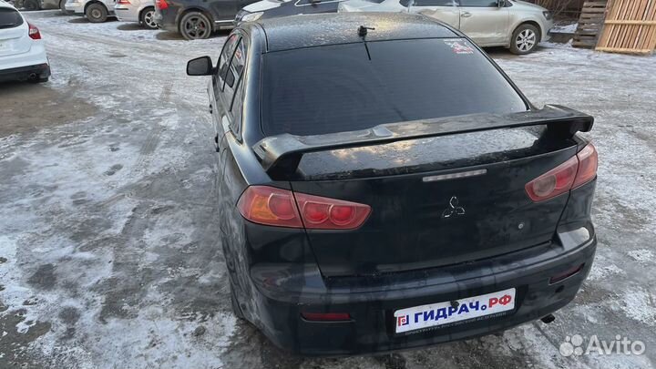 Рычаг задний поперечный левый Mitsubishi Lancer X (CY) 4113A011