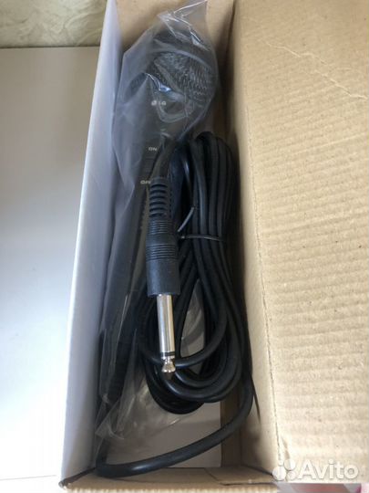Микрофон новый LG