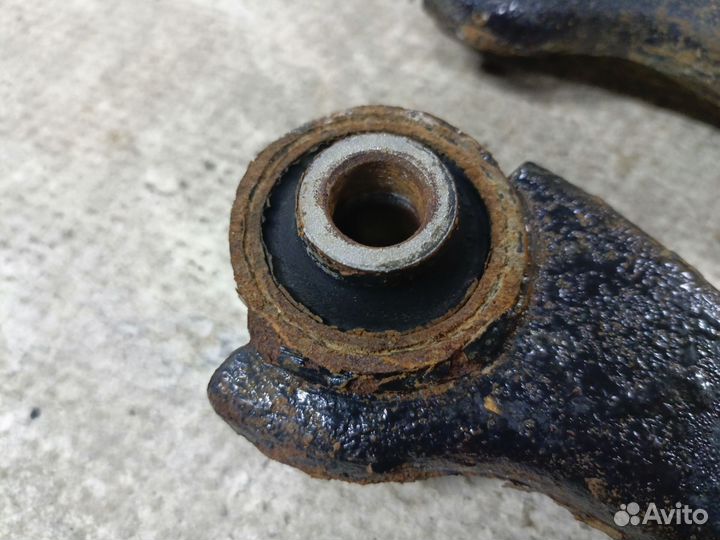 Рычаг задний верхний Kia Sportage 3 / Hyundai IX35