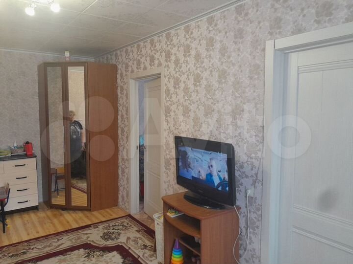 3-к. квартира, 48 м², 1/5 эт.