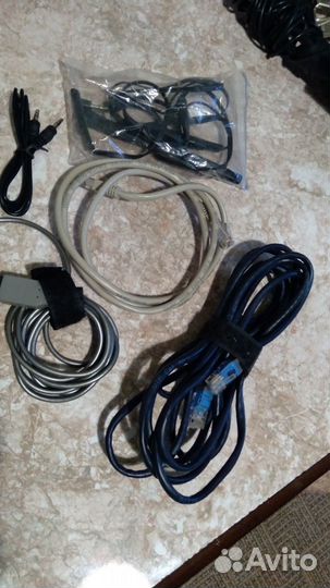 Зарядные устройства,шнуры и другое