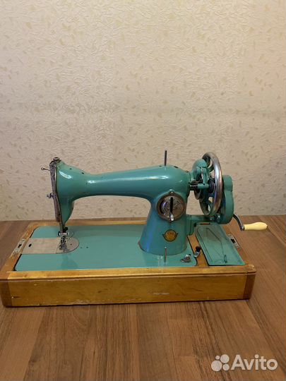 Швейная машина Подольск