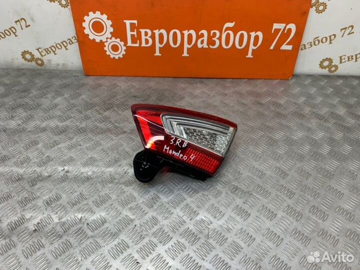Фонарь внутренний задний правый Ford Mondeo BD