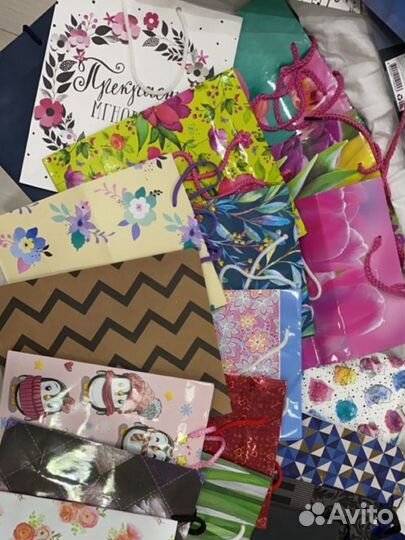 Подарочные пакеты