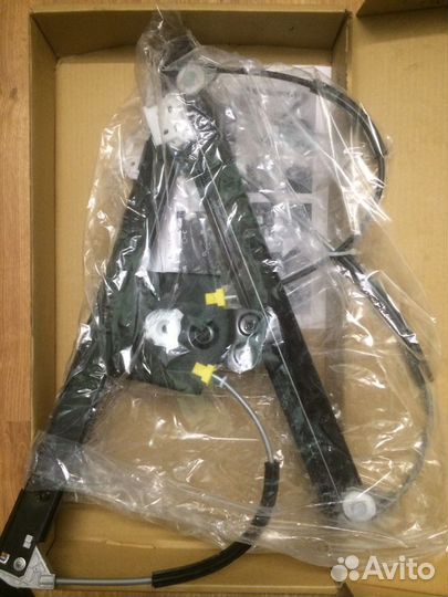 Передний стеклоподъемник для C5 x7 1.6 / 1.8 / 2.2