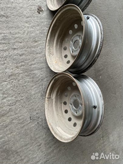 R14 100X4 штампованные KIA