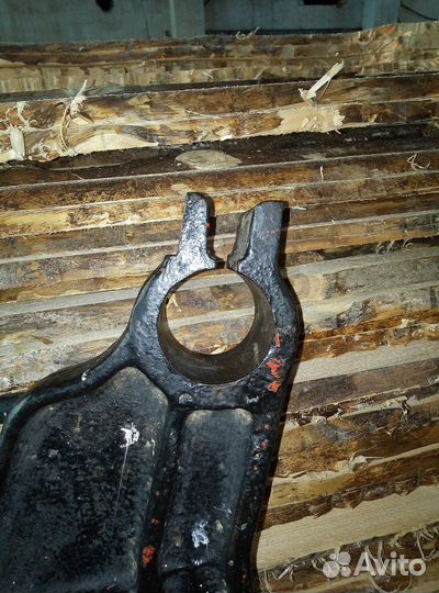 Кронштейн рамки отвала тдт-55