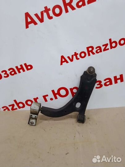 Передние рычаги Ford Fiesta mk5