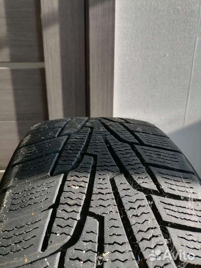 Kumho I'Zen KW31 215/55 R16 97R