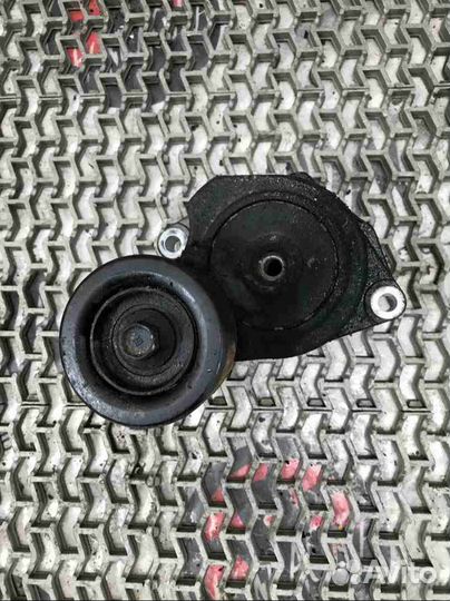 Натяжитель ремня генератора Honda CR-V