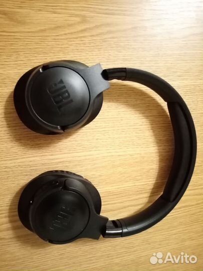 Беспроводные наушники jbl tune 720bt