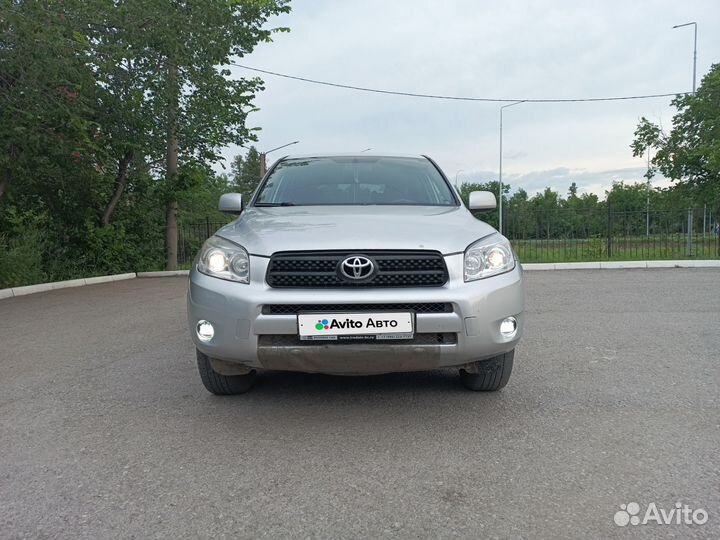 Toyota RAV4 2.0 AT, 2006, 269 028 км