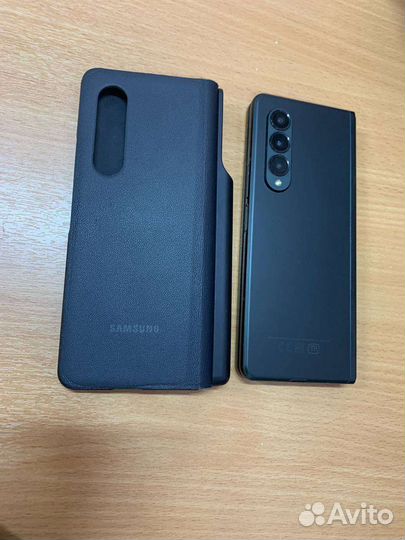 Samsung Galaxy Z Fold3 5G, 12/512 ГБ