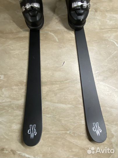 Интерьерная игрушка Лыжник