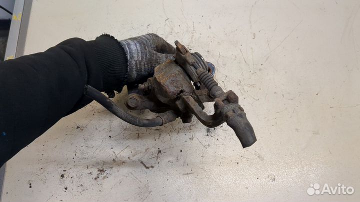 Суппорт правый задний киа Cerato