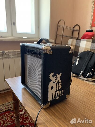 Гитарный комбоусилитель 15watts