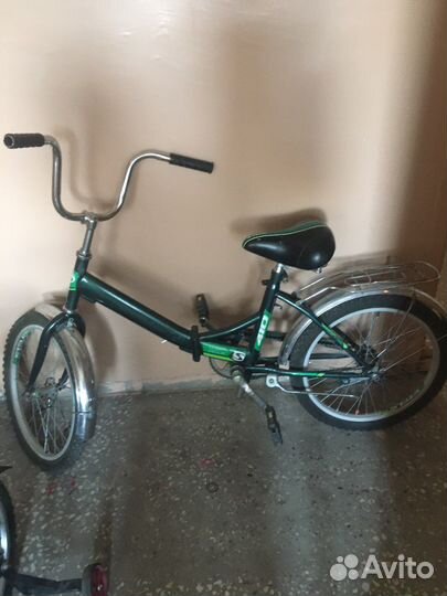 Велосипед бу в переди колесо спущено