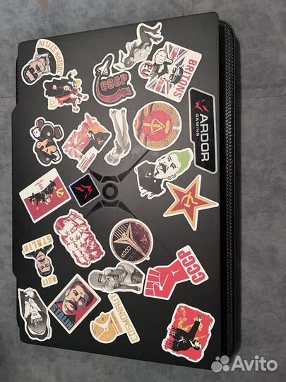 Игоровой ноутбук Honor hunter