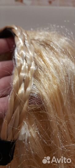 Парик из синтетических волос блонд