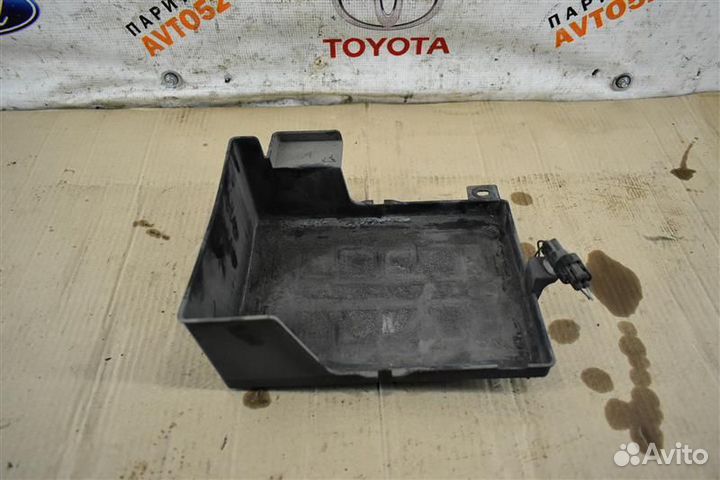 Площадка аккумулятора Mitsubishi Outlander Xl 2