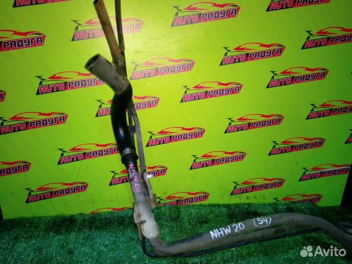 Горловина топливного бака toyota NHW20 prius